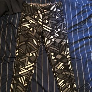 Sweaty Betty reversible tights